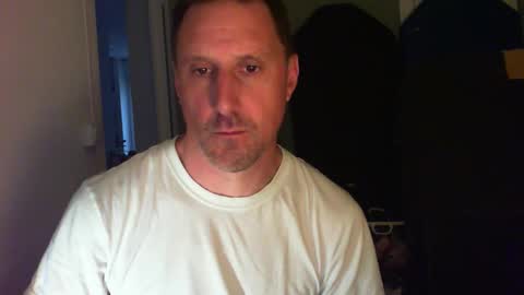Snapshot of jef74700 chatting on May 3, 5:13 am Jrme online show from May 3, 5:13 am