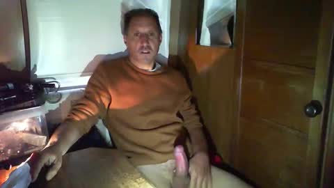 Snapshot of jef74700 chatting on May 16, 5:15 am Jrme online show from May 16, 5:15 am
