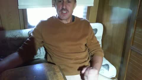 Snapshot of jef74700 chatting on May 20, 6:19 am Jrme online show from May 20, 6:19 am