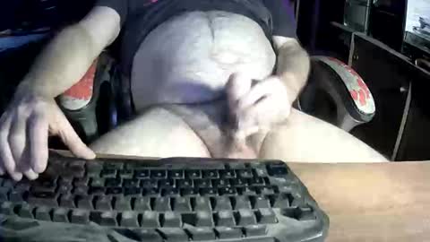 Snapshot of jeff_40962 chatting on December 2, 10:49 pm Jeffrey Sinclair online show from December 2, 10:49 pm