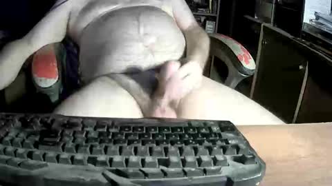 Snapshot of jeff_40962 chatting on December 16, 2:05 am Jeffrey Sinclair online show from December 16, 2:05 am