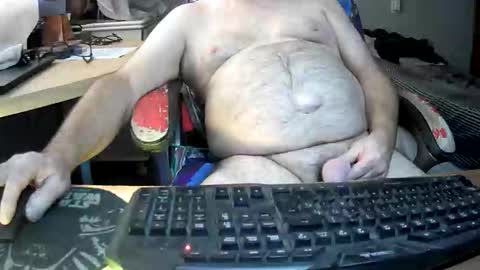 Snapshot of jeff_40962 chatting on March 8, 3:05 pm Jeffrey Sinclair online show from March 8, 3:05 pm