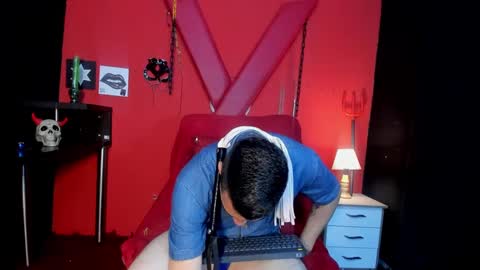 jeff_cooper online show from December 4, 2:26 pm