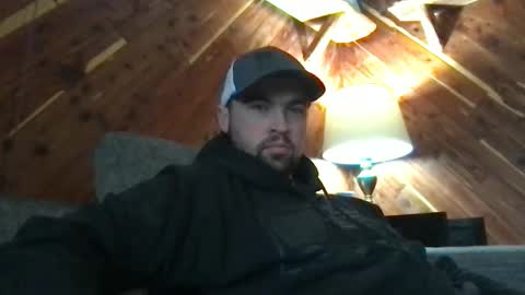Snapshot of jeffbolton69 chatting on February 19, 8:05 pm jeffbolton69 online show from February 19, 8:05 pm