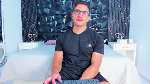 Jeff online show from September 15, 7:47 pm