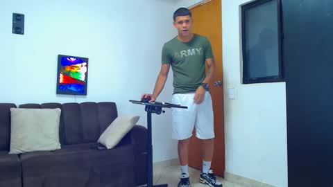 Snapshot of jeffer21_hot chatting on September 26, 10:14 pm jeffer21_hot online show from September 26, 10:14 pm