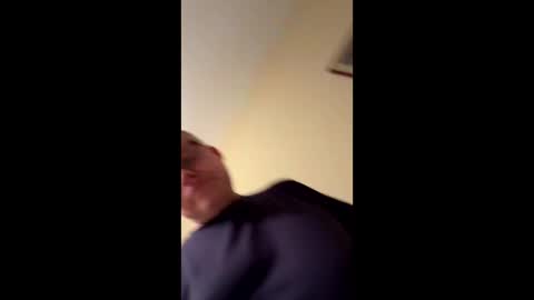 jeffv71 online show from October 30, 9:22 am