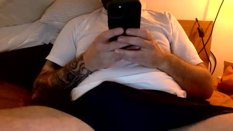 Snapshot of jeffy8 chatting on December 7, 4:47 pm jeffy8 online show from December 7, 4:47 pm