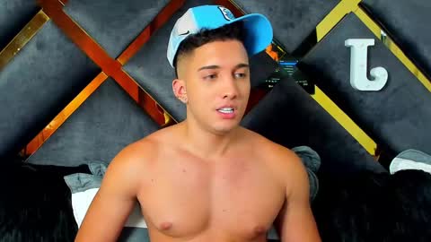 JEICOB STONE online show from December 14, 10:50 pm