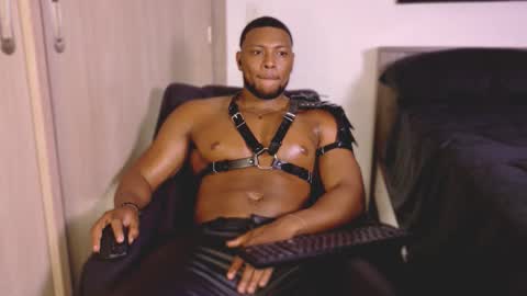 jeicowesst online show from December 15, 9:52 pm