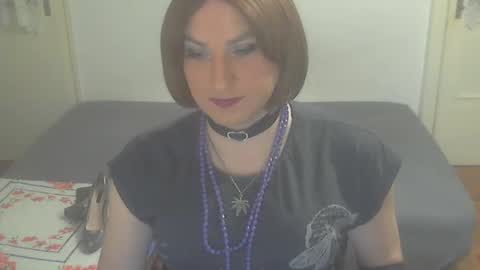 Snapshot of jellena87 chatting on February 9, 6:47 pm Jellena online show from February 9, 6:47 pm