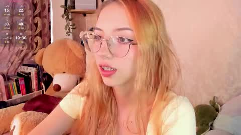 Snapshot of jelly_w5 chatting on September 23, 8:01 pm Jelly  online show from September 23, 8:01 pm