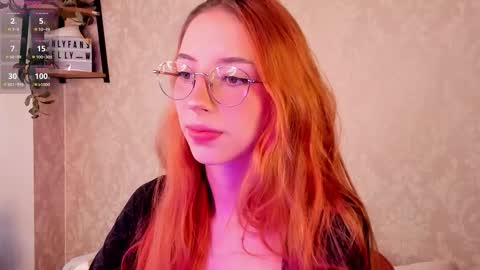 Jelly  online show from November 16, 9:53 pm