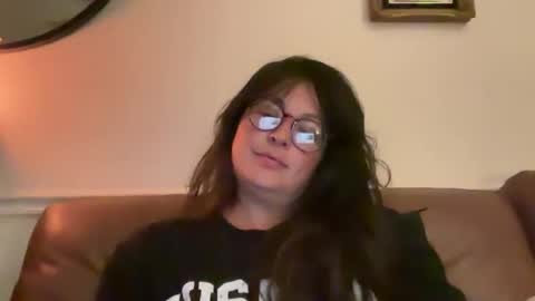 Jelli online show from April 8, 7:19 am