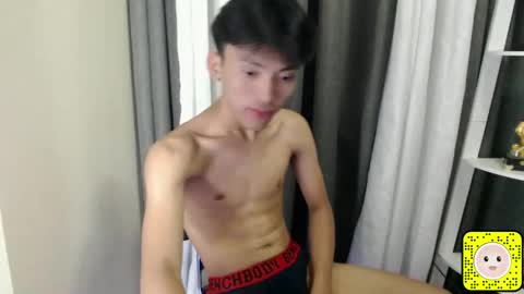 jemart_urnaughtboy online show from February 28, 7:37 pm