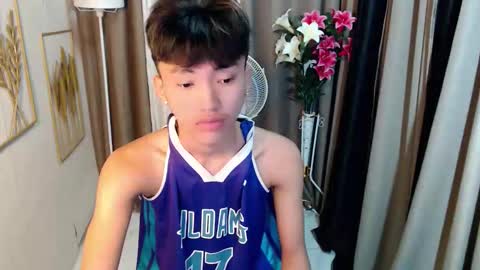 Snapshot of jemart_urnaughtboy chatting on May 31, 10:44 pm jemart_urnaughtboy online show from May 31, 10:44 pm