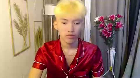 Snapshot of jemart_urnaughtboy chatting on June 8, 2:17 pm jemart_urnaughtboy online show from June 8, 2:17 pm