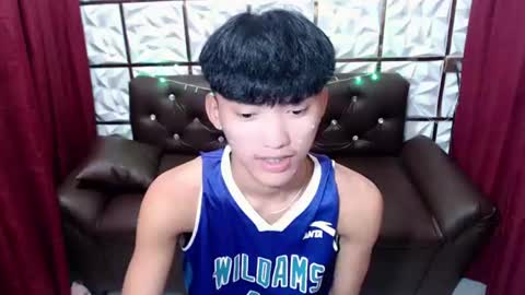 jemart_urnaughtboy online show from July 25, 12:58 pm