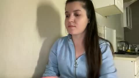 Snapshot of jen_heloise chatting on November 11, 9:37 pm Jen Heloise online show from November 11, 9:37 pm