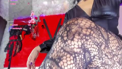 jena_derbo online show from April 1, 1:41 pm