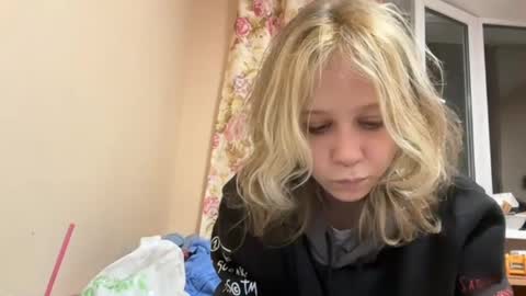 Jessica online show from April 19, 12:04 pm