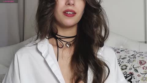 Snapshot of jenaloren chatting on January 6, 7:09 am Jena dont forget to thumbs up your rating is so important to me online show from January 6, 7:09 am