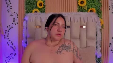 jeniferpowell_nm online show from November 20, 8:52 pm