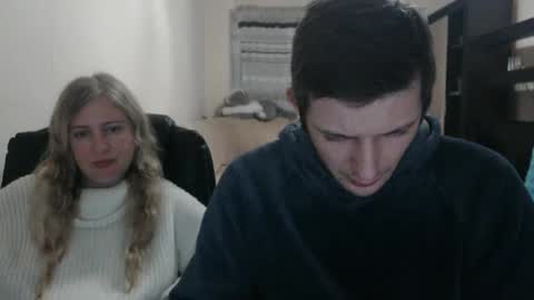 JenisAndPeter online show from March 4, 7:01 pm