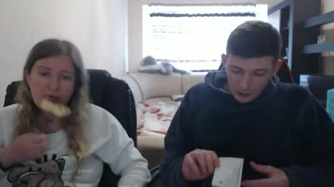 JenisAndPeter online show from March 12, 9:23 am