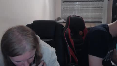 JenisAndPeter online show from October 26, 7:42 pm