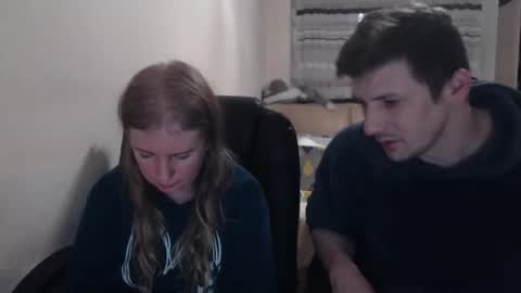 JenisAndPeter online show from December 4, 7:33 pm