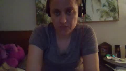 Snapshot of jenlovestotease chatting on April 11, 4:28 am love me for who i am...I have a pussy so i make the rules... online show from April 11, 4:28 am