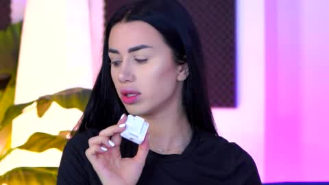 jenna_day online show from November 10, 10:25 am