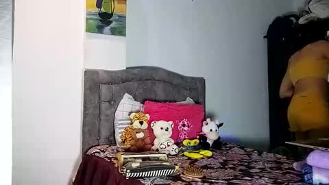 Snapshot of jenna_grey24 chatting on November 2, 4:26 am Isabella online show from November 2, 4:26 am