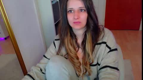 jennasxy19 online show from September 29, 12:21 pm