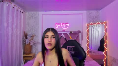 jenna_tay1 online show from April 21, 8:23 pm