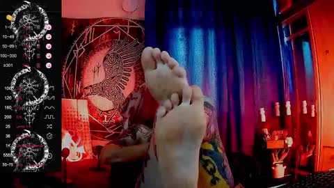 Snapshot of jennalovvee chatting on March 7, 5:18 am Mrs. Jenna online show from March 7, 5:18 am