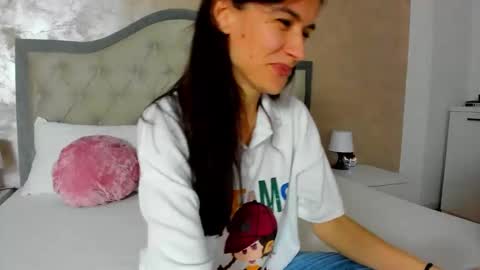 JennaMyers online show from March 17, 7:50 pm