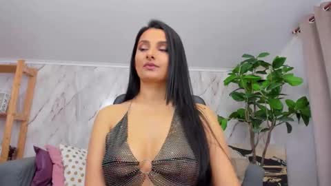 JennaPrice online show from November 14, 3:22 pm