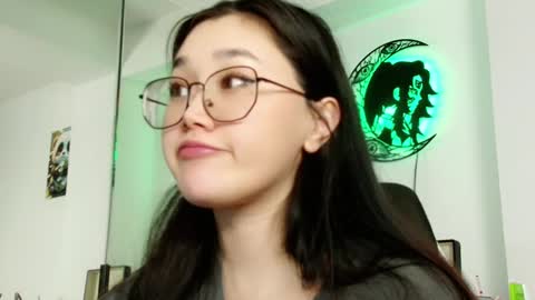 JENNA online show from December 11, 1:06 pm