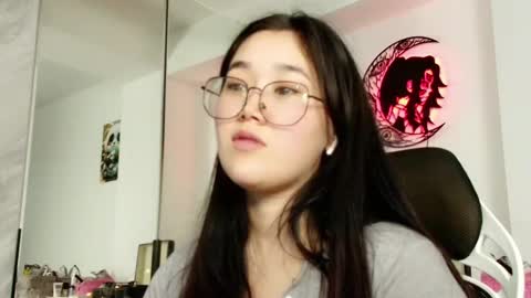 JENNA online show from December 19, 4:35 pm