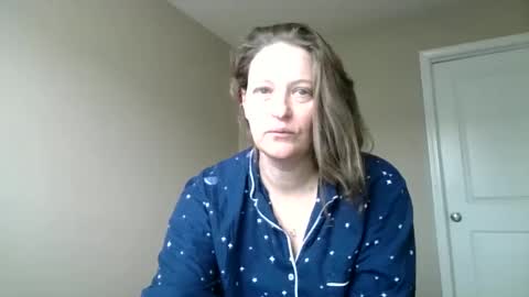 Snapshot of jennibean6996 chatting on January 18, 2:55 pm Jennibean6996 online show from January 18, 2:55 pm