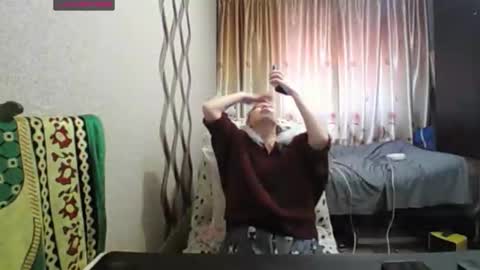 JenniDeep online show from December 15, 9:35 am