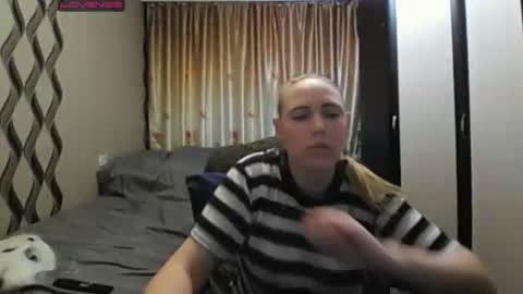 JenniDeep online show from April 22, 11:06 pm