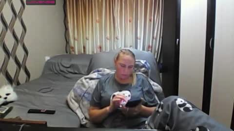 JenniDeep online show from June 11, 6:17 pm