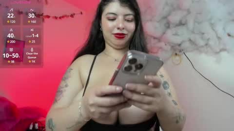 Snapshot of jennie_boobs_ chatting on February 21, 11:32 pm  Jennie   online show from February 21, 11:32 pm