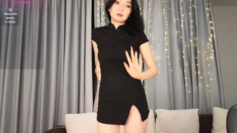 Snapshot of jennie_cutie chatting on December 10, 1:00 pm jennie_cutie online show from December 10, 1:00 pm