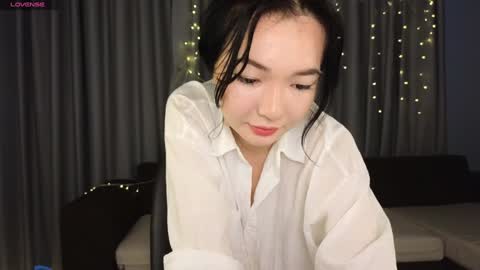 Snapshot of jennie_cutie chatting on December 14, 12:33 am jennie_cutie online show from December 14, 12:33 am