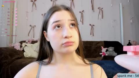 Snapshot of jenniekitty chatting on September 11, 7:08 am Jennie online show from September 11, 7:08 am