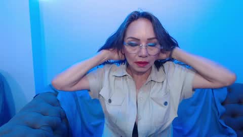 Jennie online show from December 31, 12:36 pm